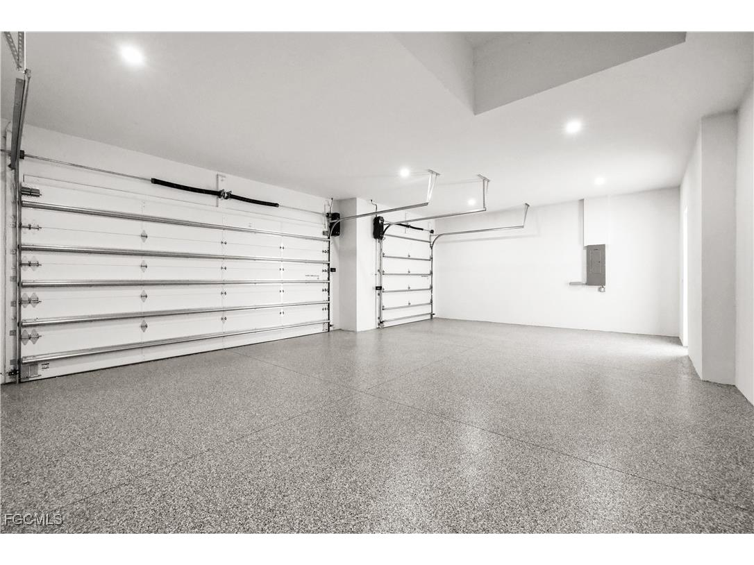 1118 Del Prado Boulevard N Cape Coral FL 33909 2025019447 image35