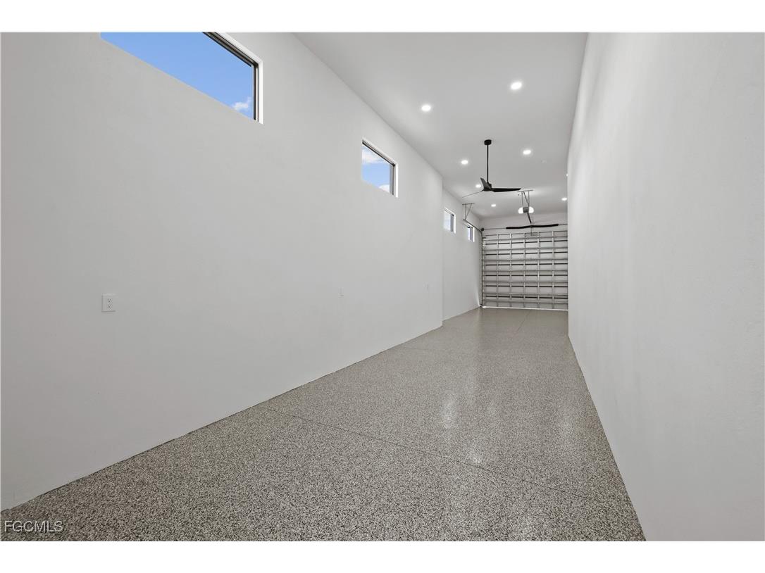 1118 Del Prado Boulevard N Cape Coral FL 33909 2025019447 image47