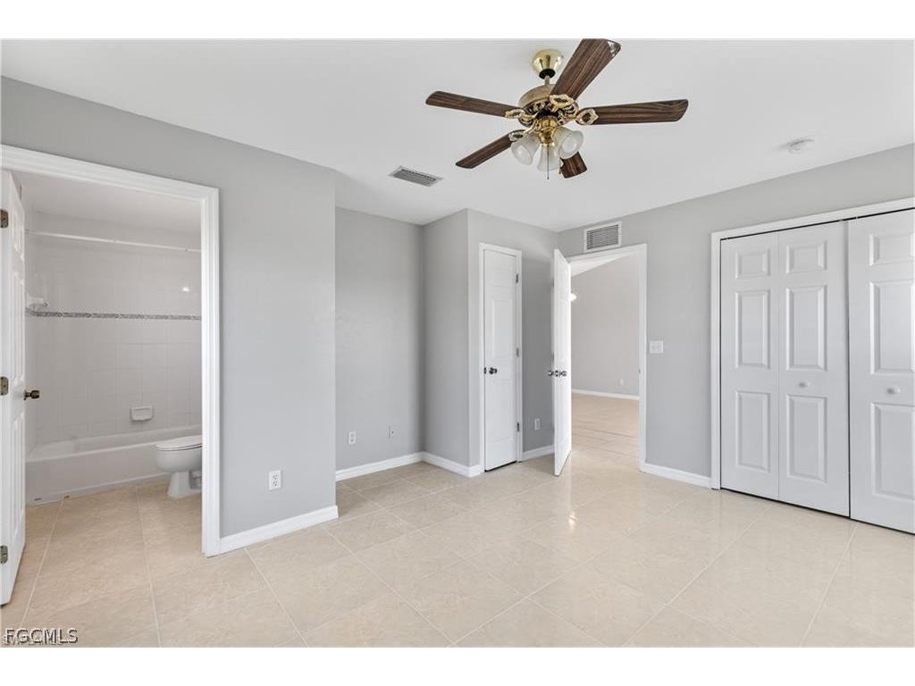 1118 Diplomat Parkway E Cape Coral FL 33909 2026012943 image8