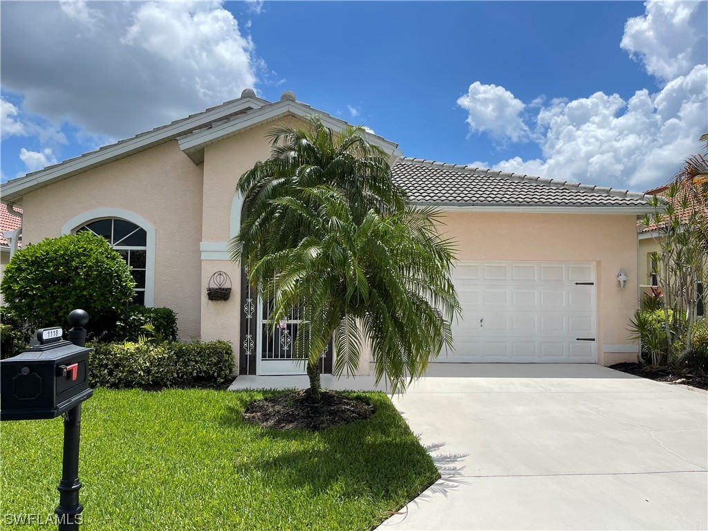 1118 Jardin Drive Naples FL 34104 223076776 image1