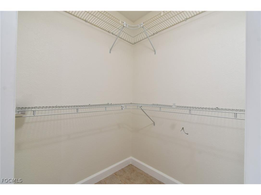 1118 NW 17th Street Cape Coral FL 33993 2026010435 image24