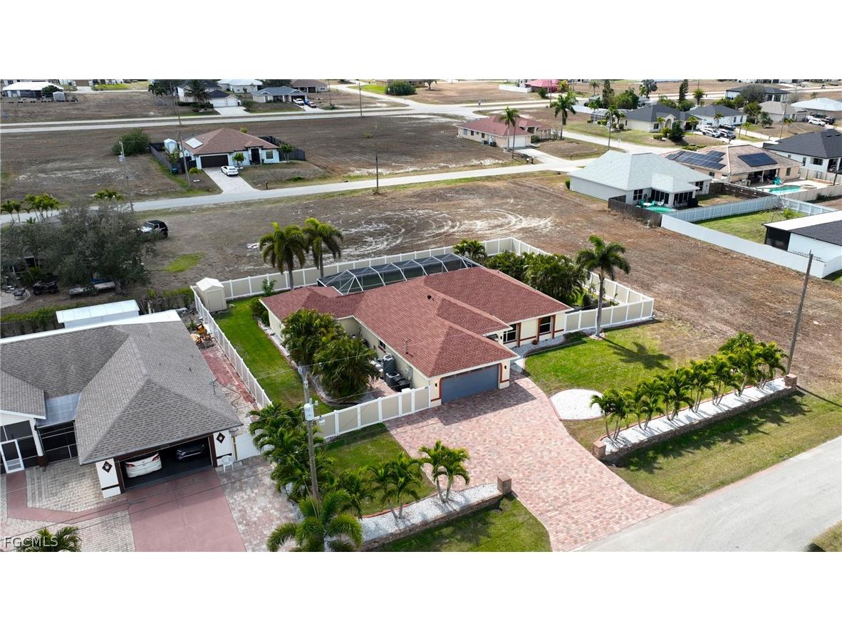 1118 NW 17th Street Cape Coral FL 33993 2026010435 image3