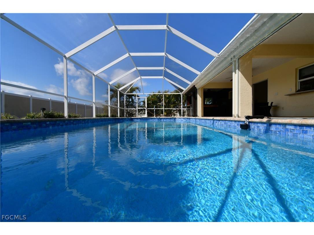 1118 NW 17th Street Cape Coral FL 33993 2026010435 image30