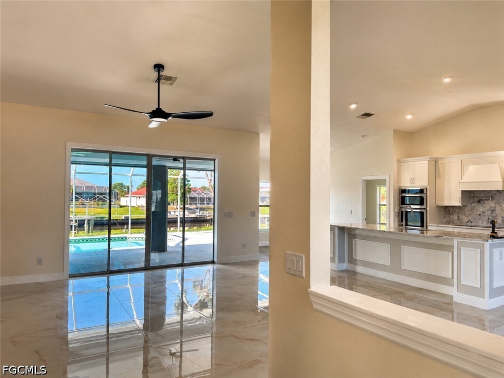 1118 SE 16th Terrace Cape Coral FL 33990 2026023126 image4