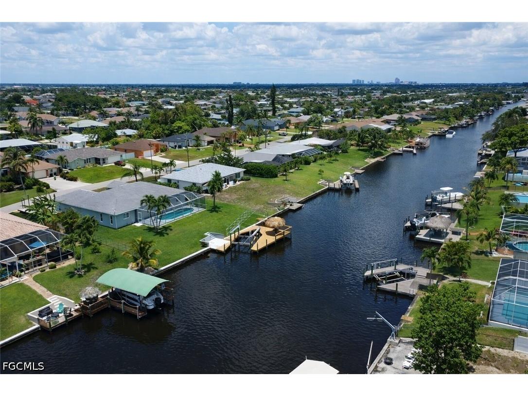 1118 SE 16th Terrace Cape Coral FL 33990 2026023126 image48
