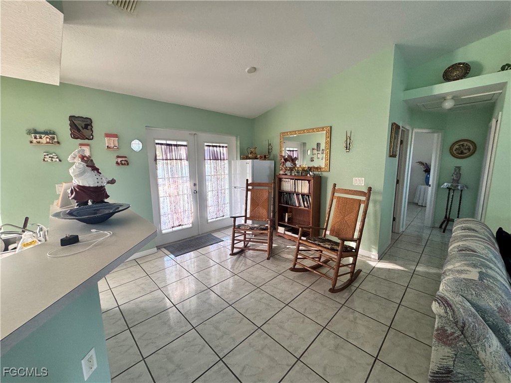 1118 SE 5th Place Cape Coral FL 33990 2025022227 image13