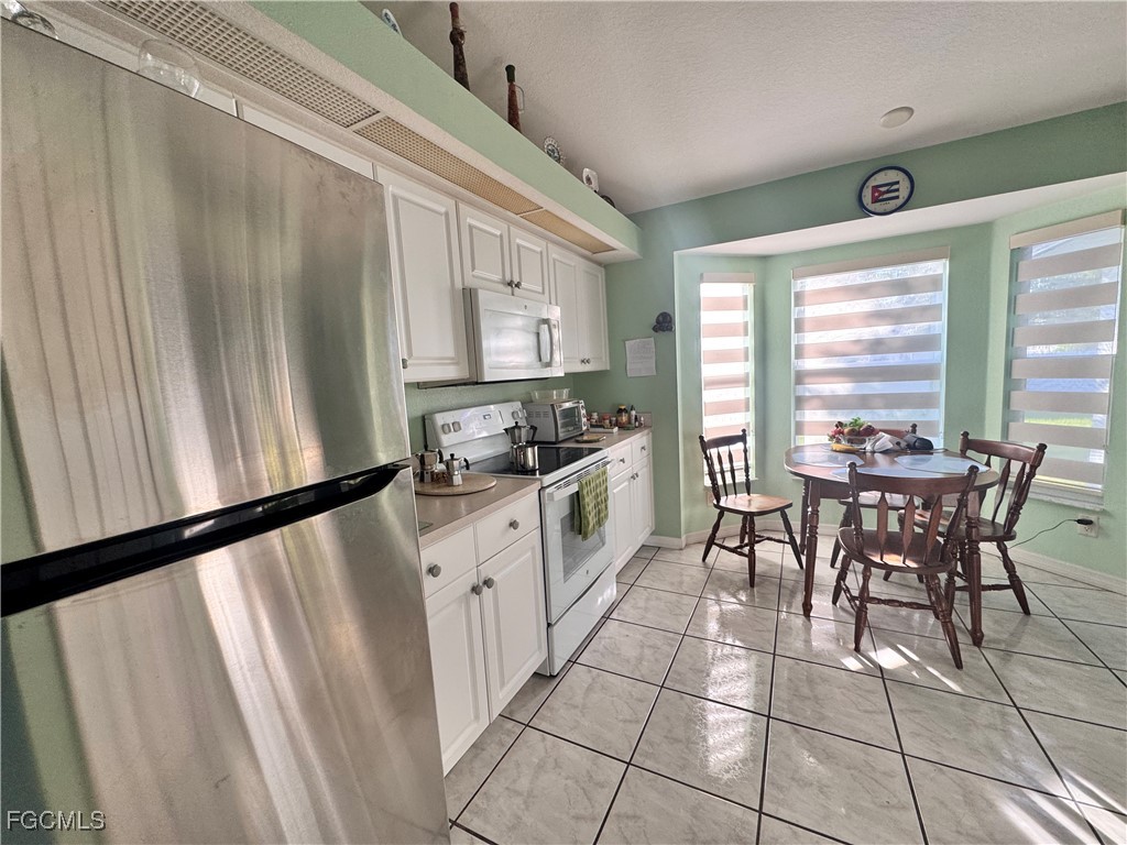 1118 SE 5th Place Cape Coral FL 33990 2025022227 image3