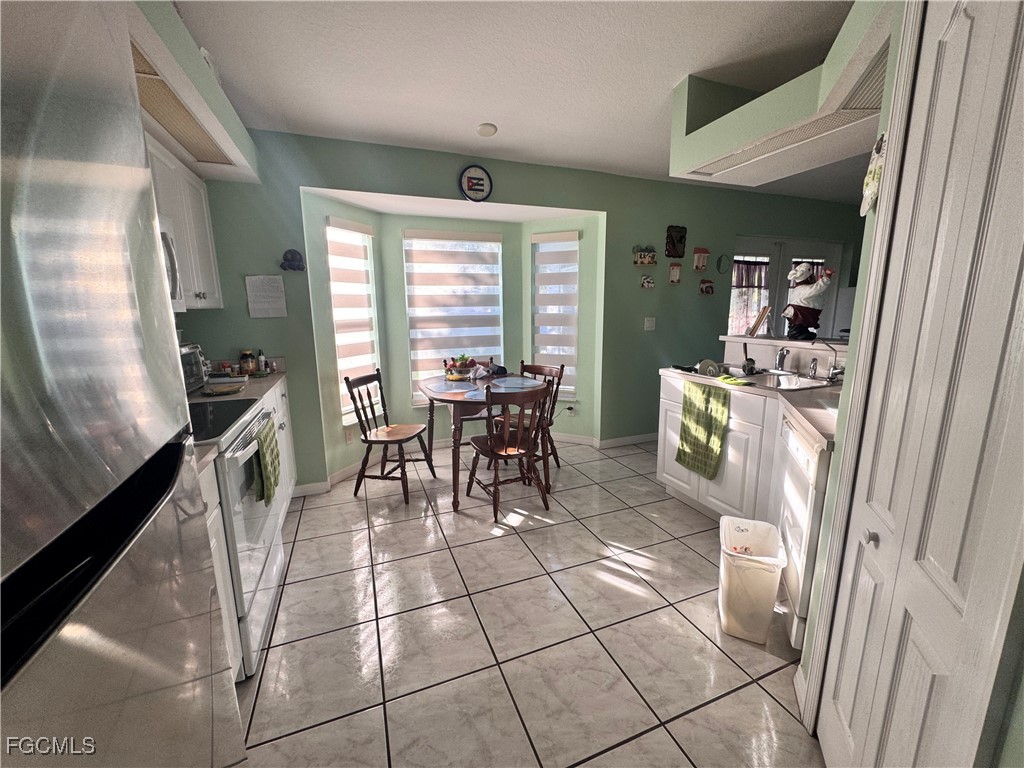 1118 SE 5th Place Cape Coral FL 33990 2025022227 image4