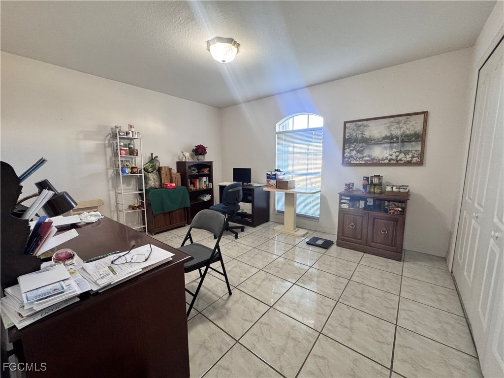 1118 SE 5th Place Cape Coral FL 33990 2025022227 image7