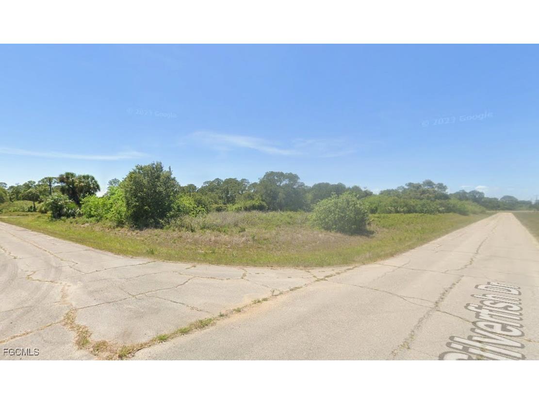 1118 Silverfish Drive Labelle FL 33935 2025023258 image2