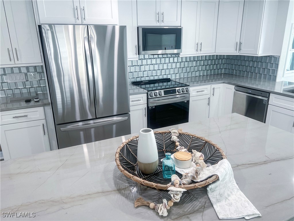 11181 Azalea Lane Fort Myers Beach FL 33931 225025628 image8