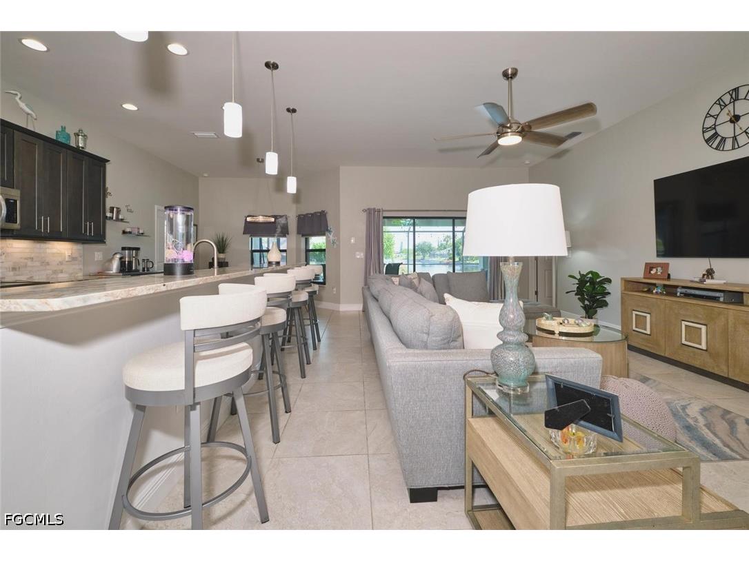 1119 NE 2nd Terrace Cape Coral FL 33909 2026022931 image12
