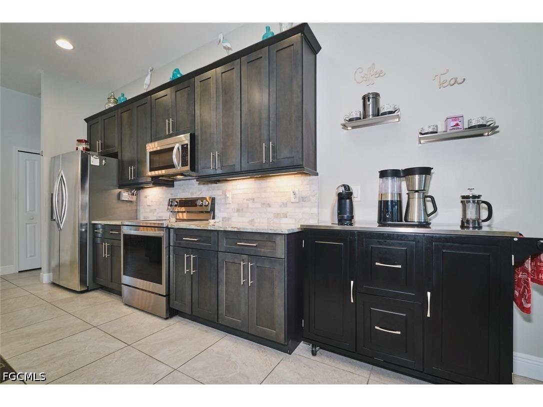 1119 NE 2nd Terrace Cape Coral FL 33909 2026022931 image17