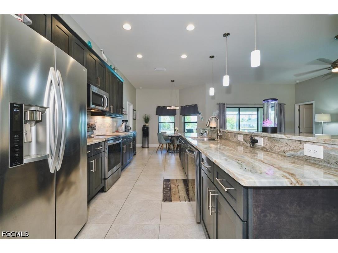1119 NE 2nd Terrace Cape Coral FL 33909 2026022931 image20