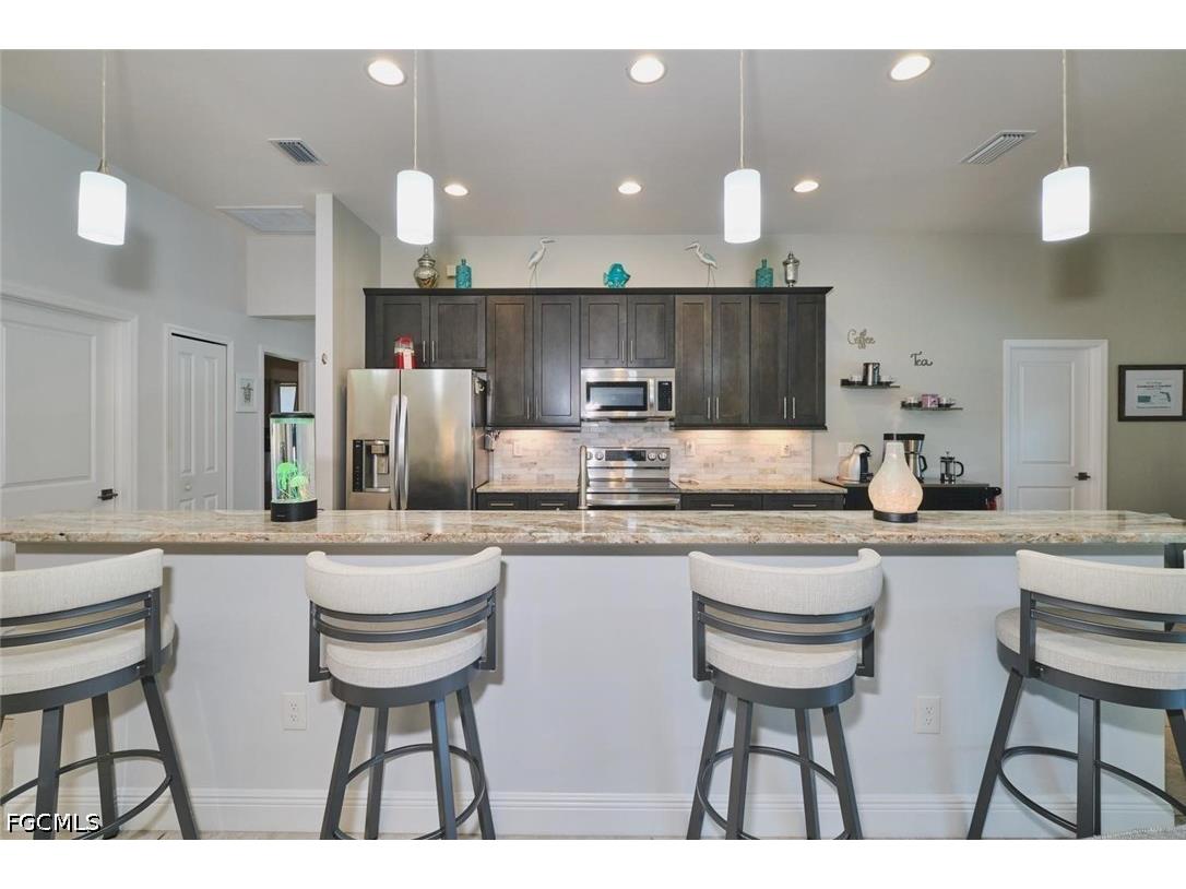 1119 NE 2nd Terrace Cape Coral FL 33909 2026022931 image22