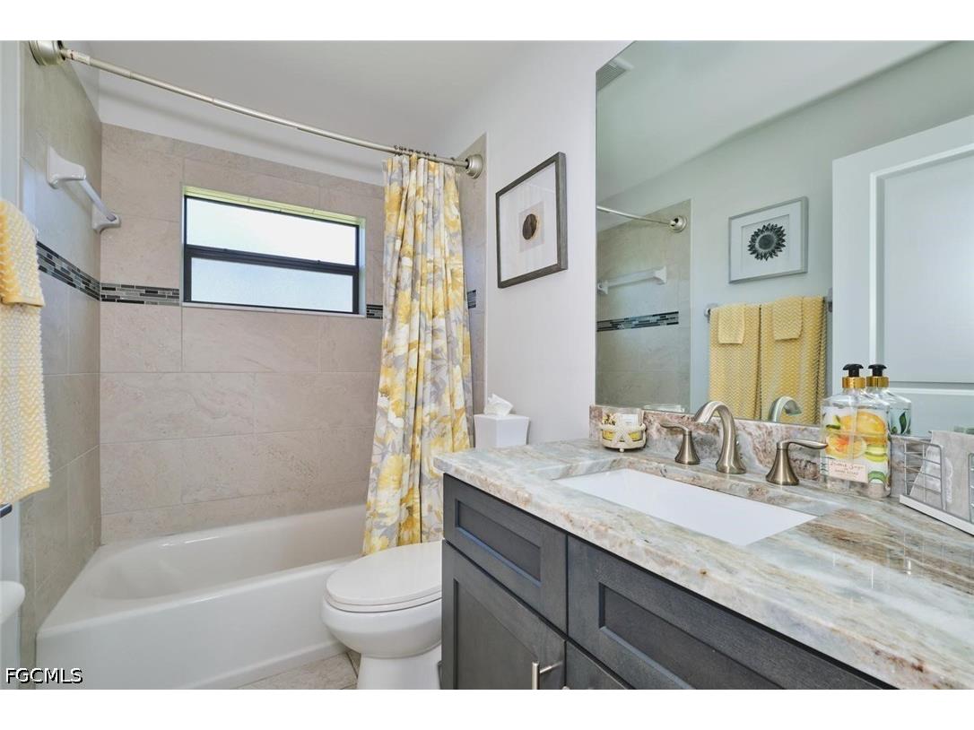 1119 NE 2nd Terrace Cape Coral FL 33909 2026022931 image33