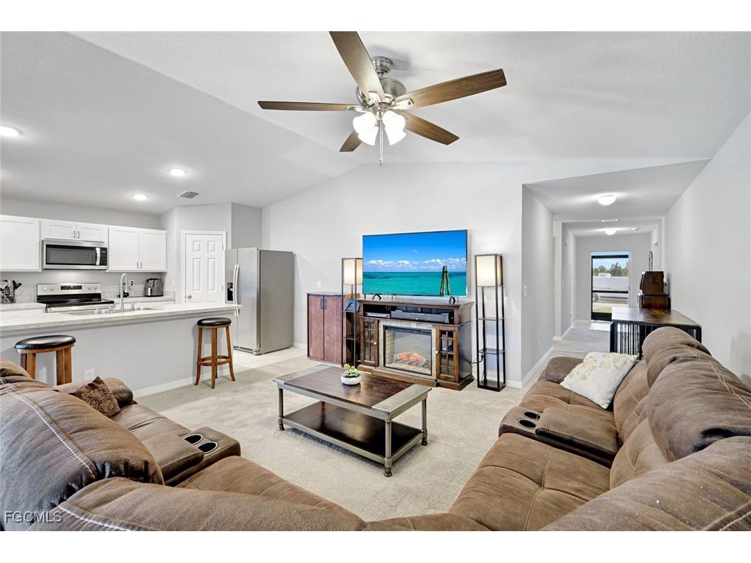 1119 NE 39th Street Cape Coral FL 33909 2026003271 image10