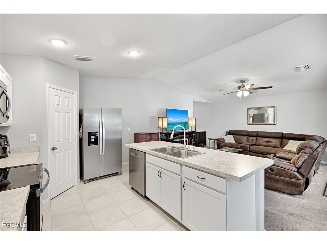 1119 NE 39th Street Cape Coral FL 33909 2026003271 image13