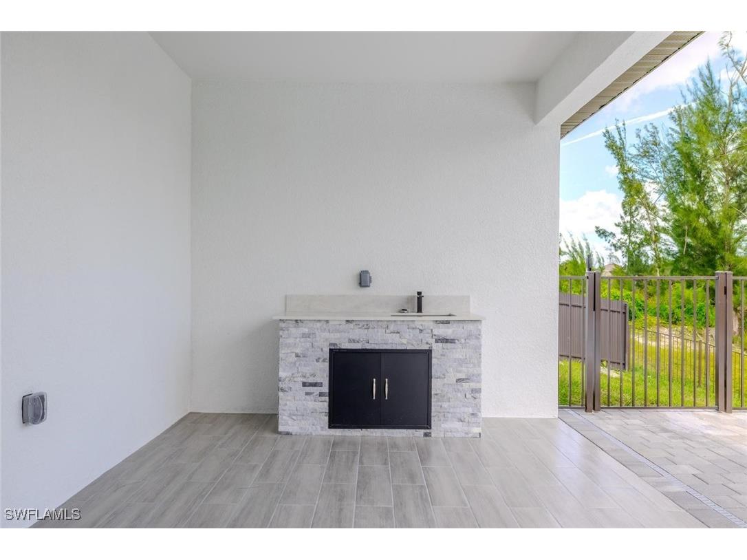 1119 NW 20th Place Cape Coral FL 33993 225074153 image1