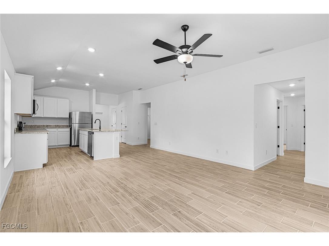 1119 NW 2nd Avenue Cape Coral FL 33993 2025014489 image4