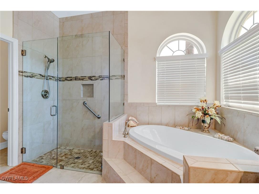 1119 SE 1st Terrace Cape Coral FL 33990 225065419 image17