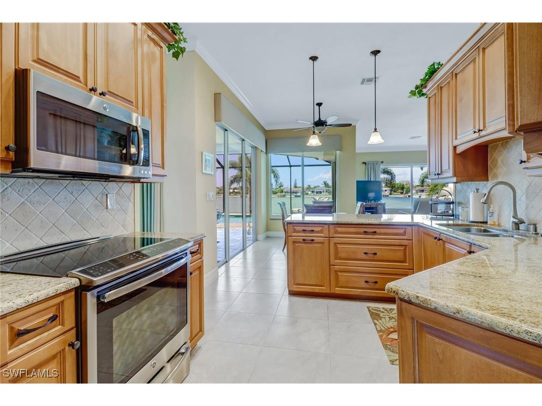 1119 SE 1st Terrace Cape Coral FL 33990 225065419 image9