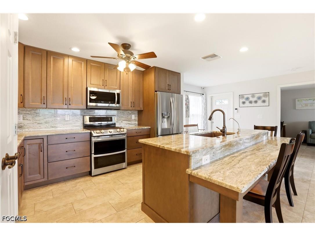 1119 SE 28th Terrace Cape Coral FL 33904 2026016411 image15