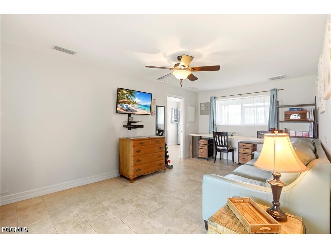 1119 SE 28th Terrace Cape Coral FL 33904 2026016411 image20