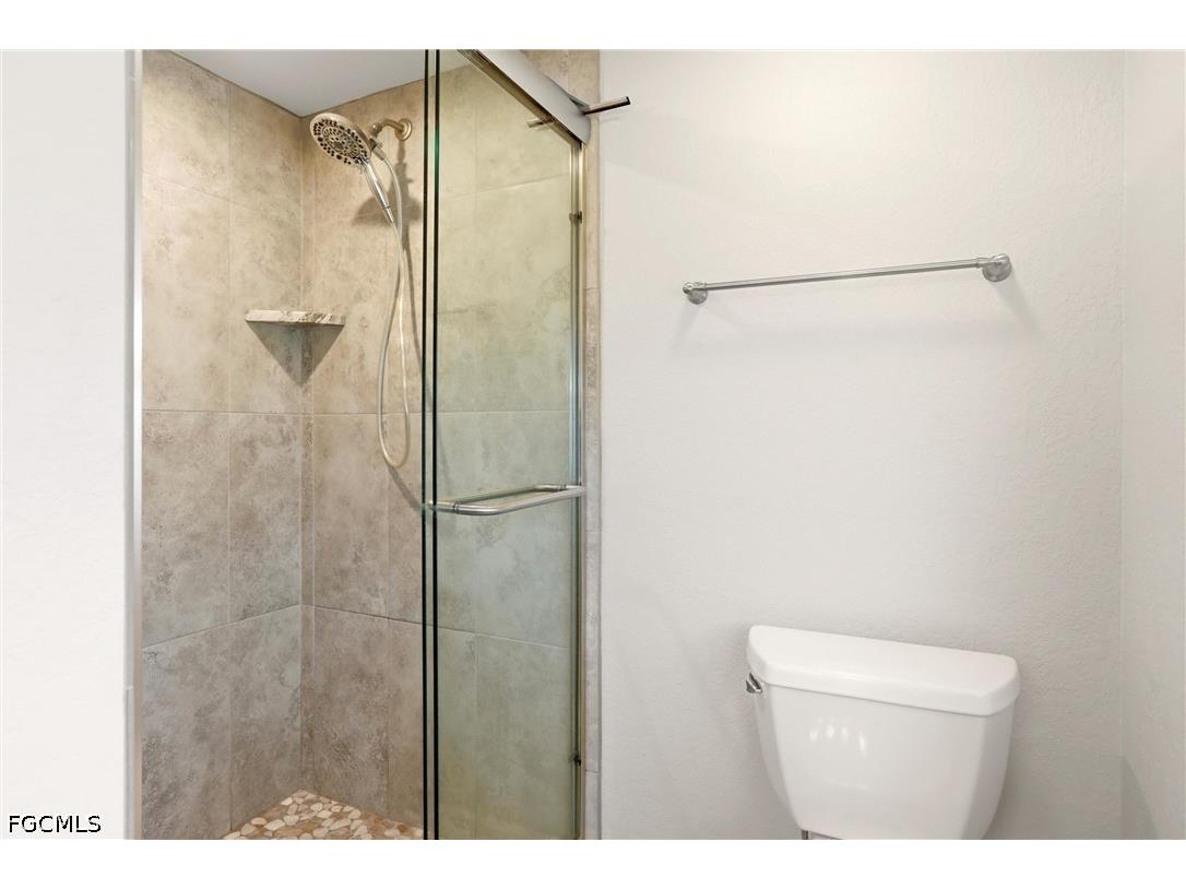 1119 SE 28th Terrace Cape Coral FL 33904 2026016411 image29