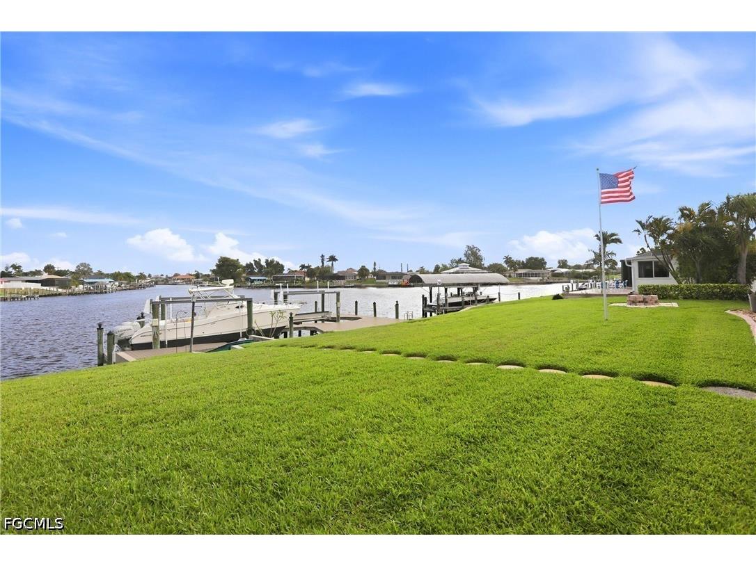 1119 SE 28th Terrace Cape Coral FL 33904 2026016411 image48