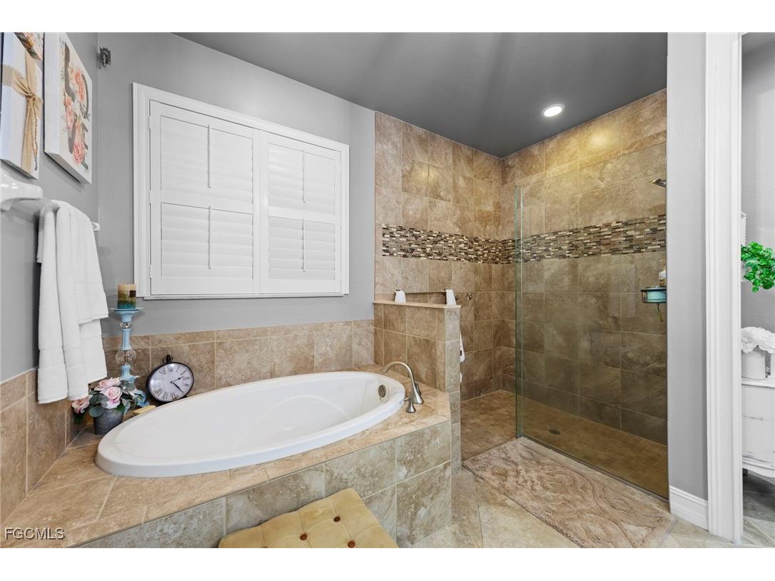 11193 Monte Carlo Boulevard Bonita Springs FL 34135 2026005069 image24