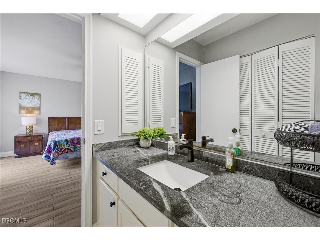 11194 La Coruna Lane Bonita Springs FL 34135 2025017761 image19