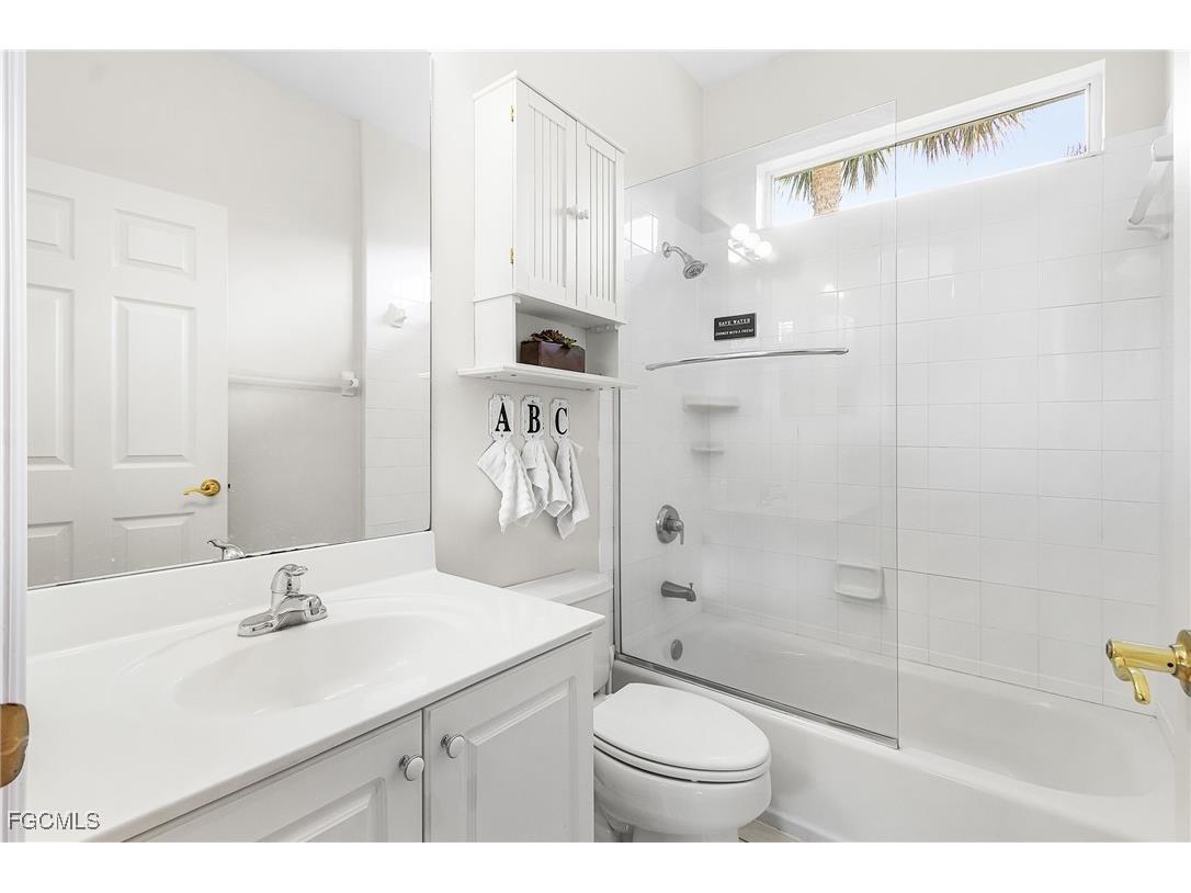 11195 Callaway Greens Drive Fort Myers FL 33913 2025022033 image19