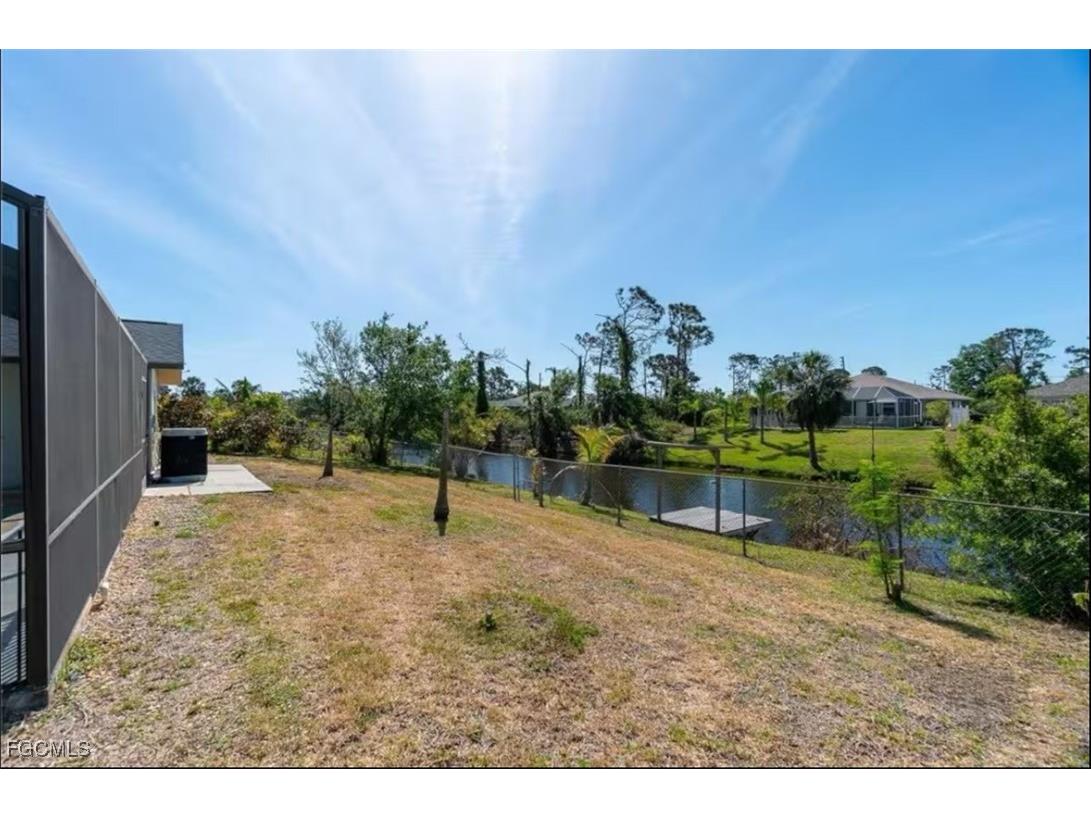 11195 Seabreeze Avenue Port Charlotte FL 33981 2025012891 image4