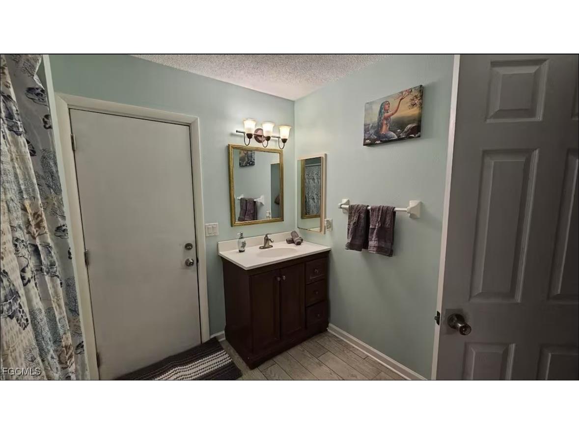 11195 Seabreeze Avenue Port Charlotte FL 33981 2025012891 image8