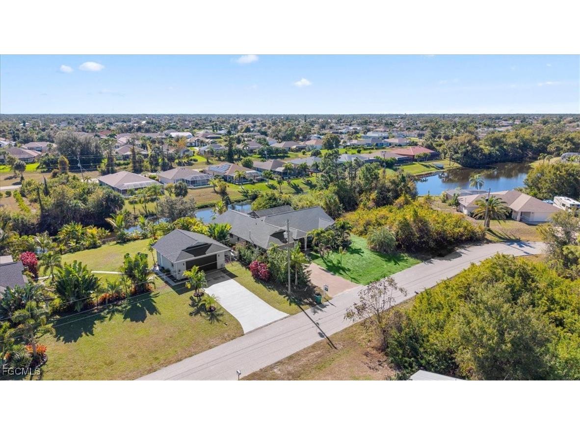 11195 Seabreeze Avenue Port Charlotte FL 33981 2026001617 image28