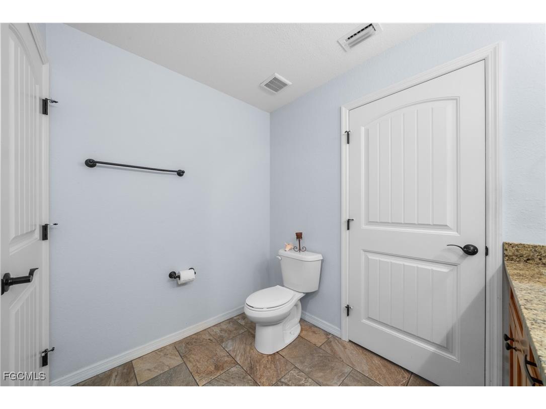 112 Bimini Street NE Lake Placid FL 33852 2025013837 image34