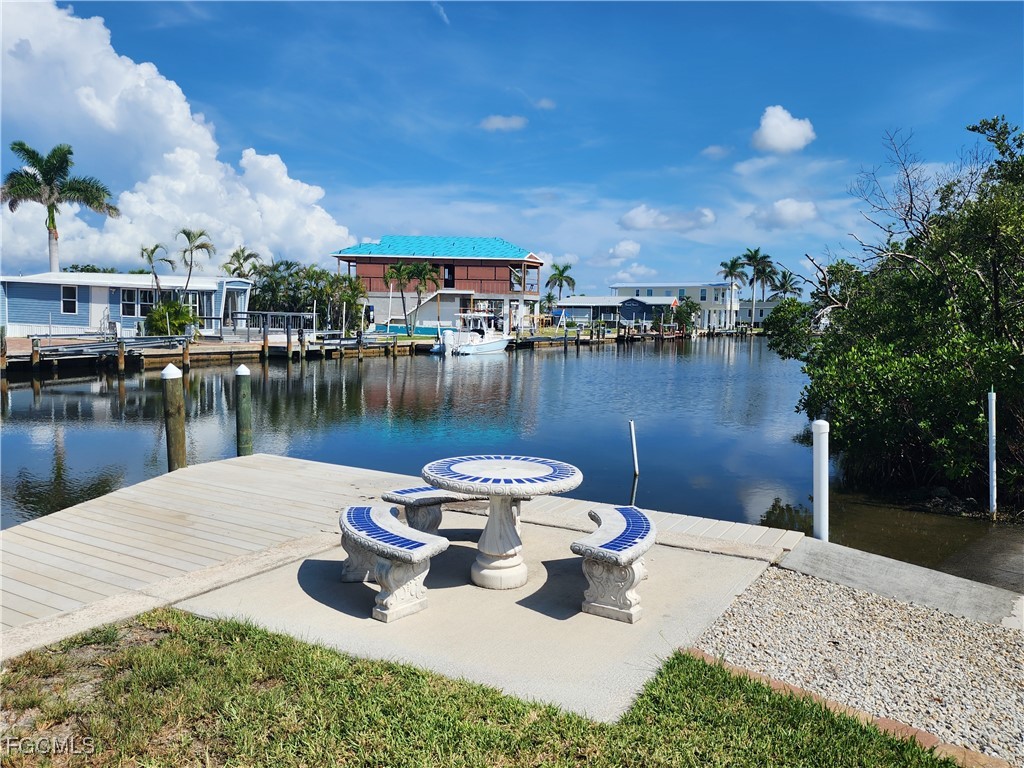 112 Blackbeard Way Fort Myers Beach FL 33931 2025004203 image5