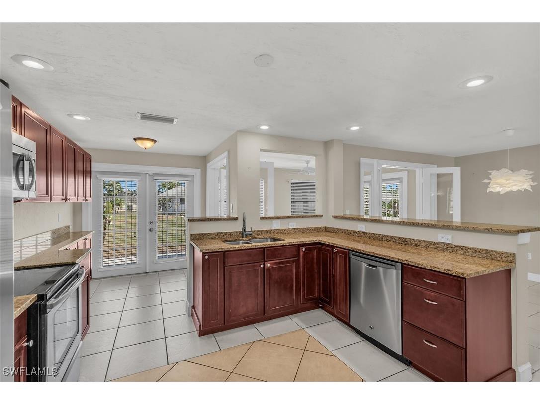112 Blue Ridge Drive #55 Naples FL 34112 225035875 image1