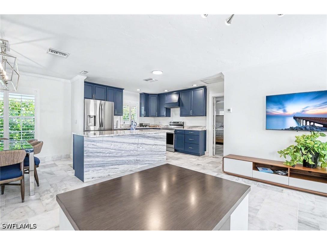 112 Capri Boulevard Naples FL 34113 226014396 image7