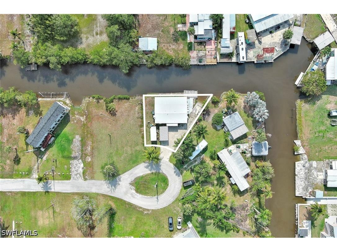 112 Cardinal Court Everglades City FL 34141 226019354 image10
