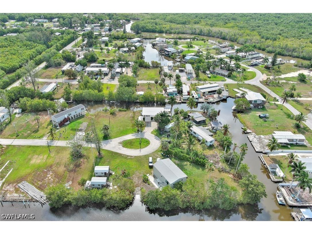 112 Cardinal Court Everglades City FL 34141 226019354 image24