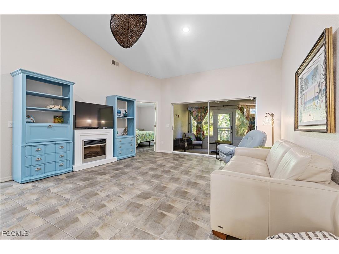 112 Islamorada Boulevard Punta Gorda FL 33955 2025012703 image13