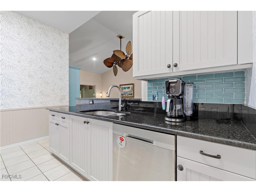 112 Islamorada Boulevard Punta Gorda FL 33955 2025012703 image17