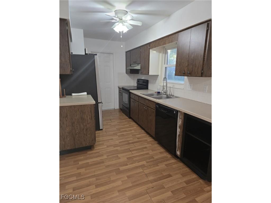 112 Kerr Circle Lehigh Acres FL 33936 2025023548 image4