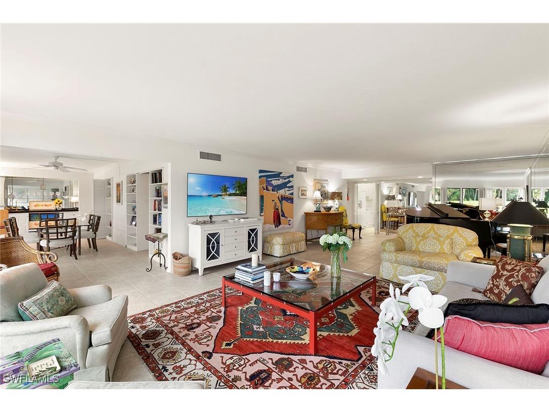 112 Wilderness Drive #123 Naples FL 34105 225077611 image10