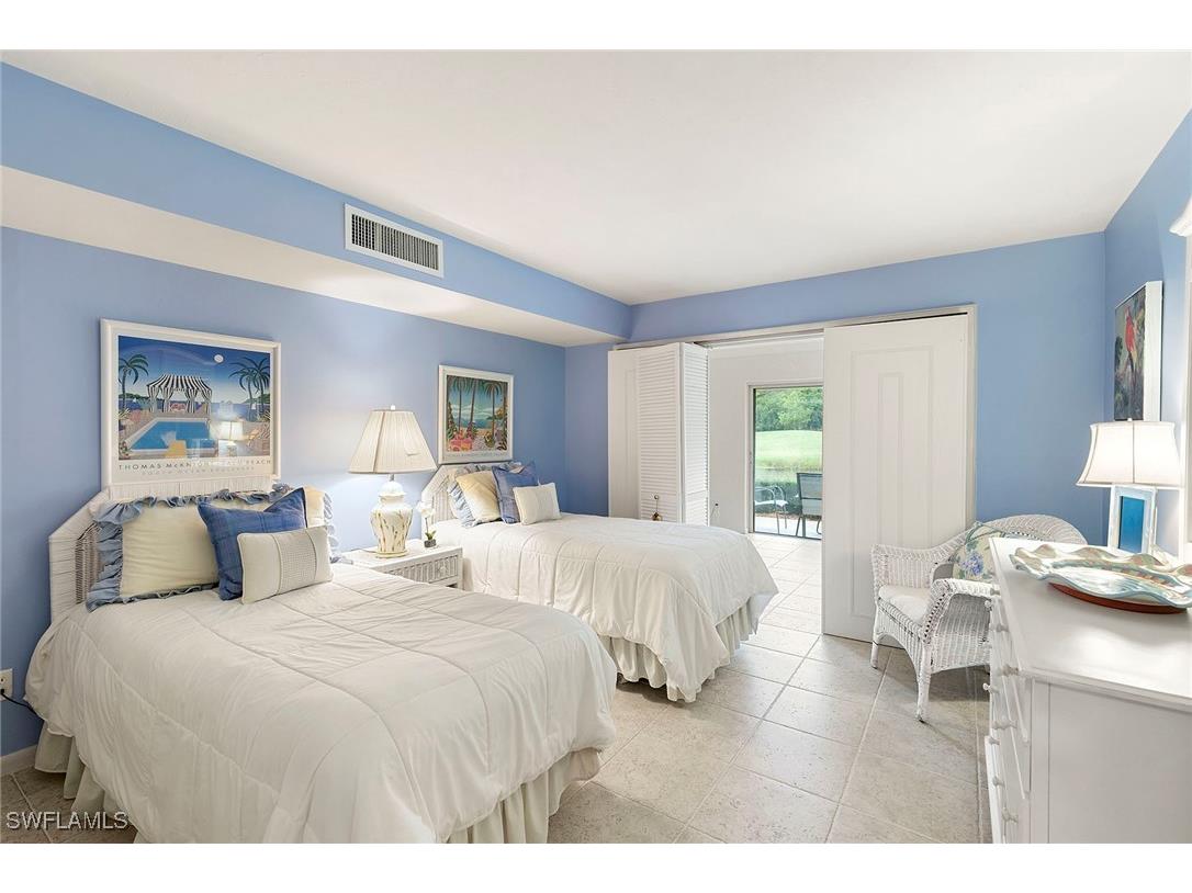 112 Wilderness Drive #123 Naples FL 34105 225077611 image20