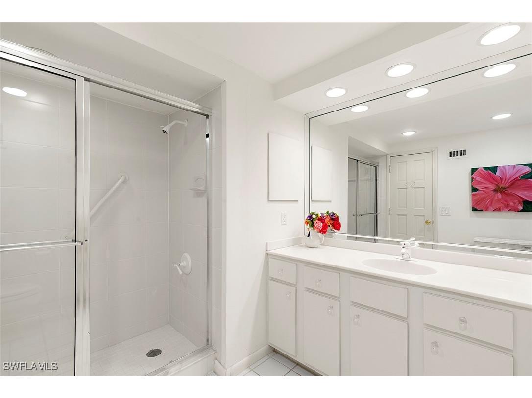 112 Wilderness Drive #123 Naples FL 34105 225077611 image21