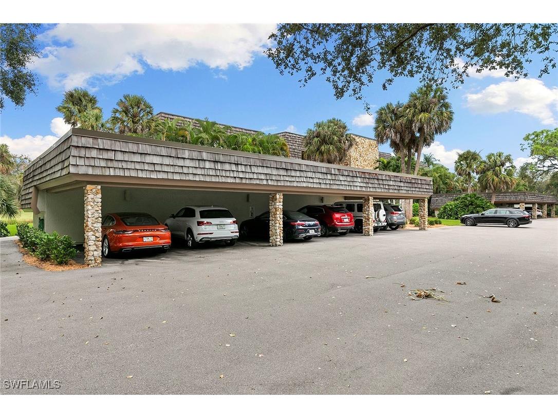 112 Wilderness Drive #123 Naples FL 34105 225077611 image22