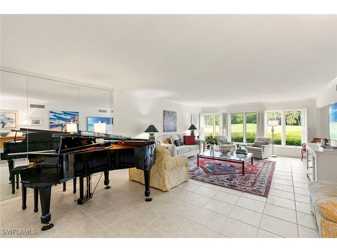 112 Wilderness Drive #123 Naples FL 34105 225077611 image8